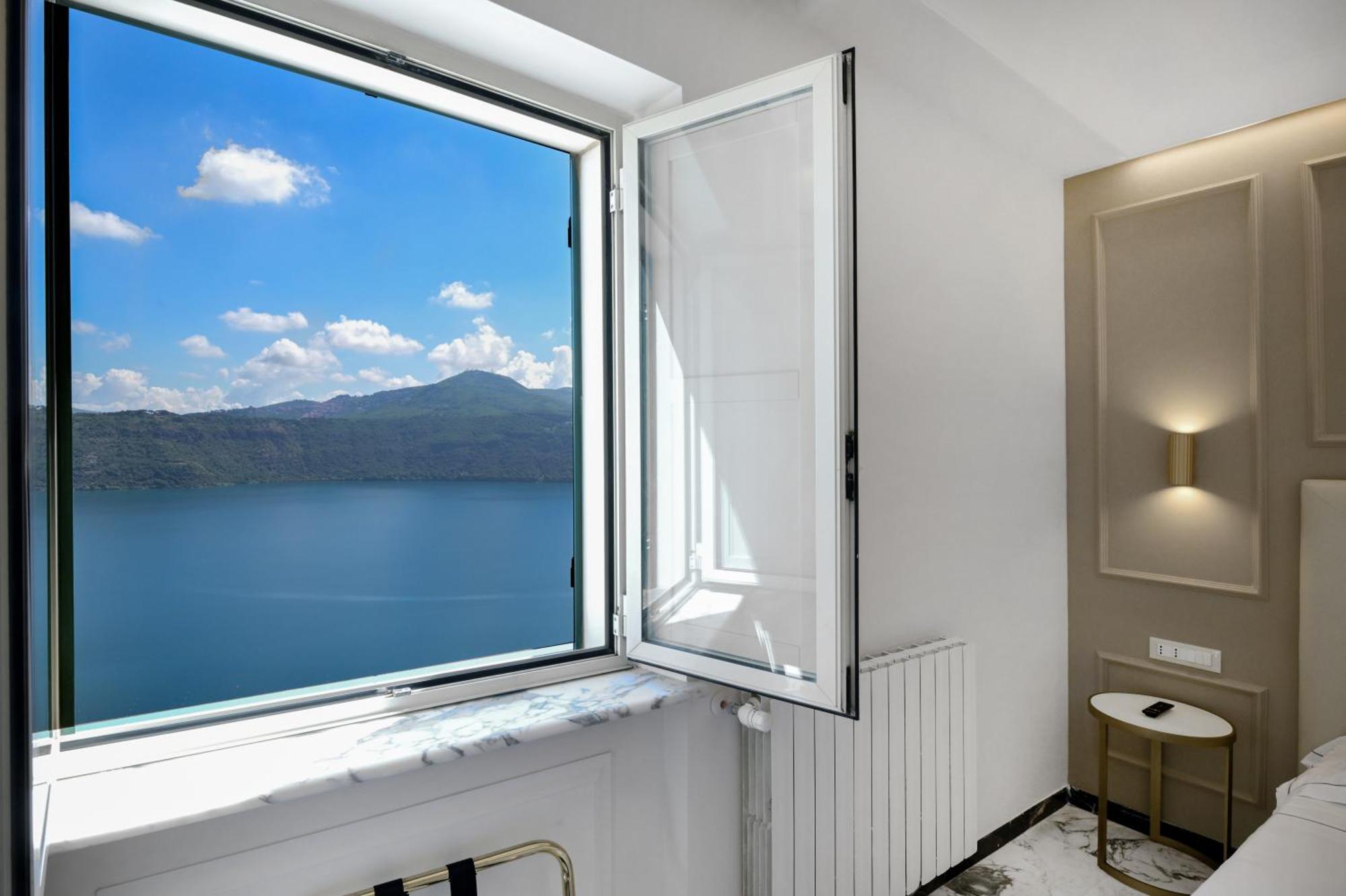 Hotel Castel Vecchio Castel Gandolfo Bagian luar foto