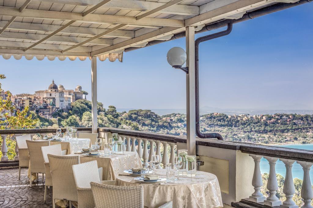 Hotel Castel Vecchio Castel Gandolfo Bagian luar foto