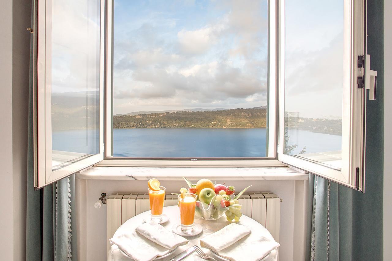 Hotel Castel Vecchio Castel Gandolfo Bagian luar foto