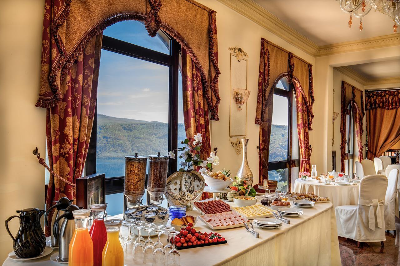 Hotel Castel Vecchio Castel Gandolfo Bagian luar foto