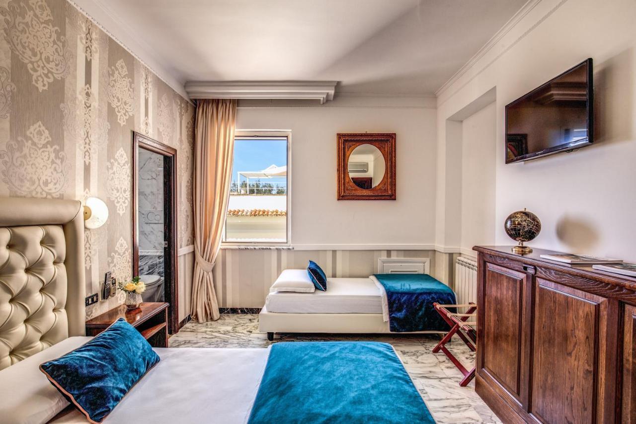 Hotel Castel Vecchio Castel Gandolfo Bagian luar foto