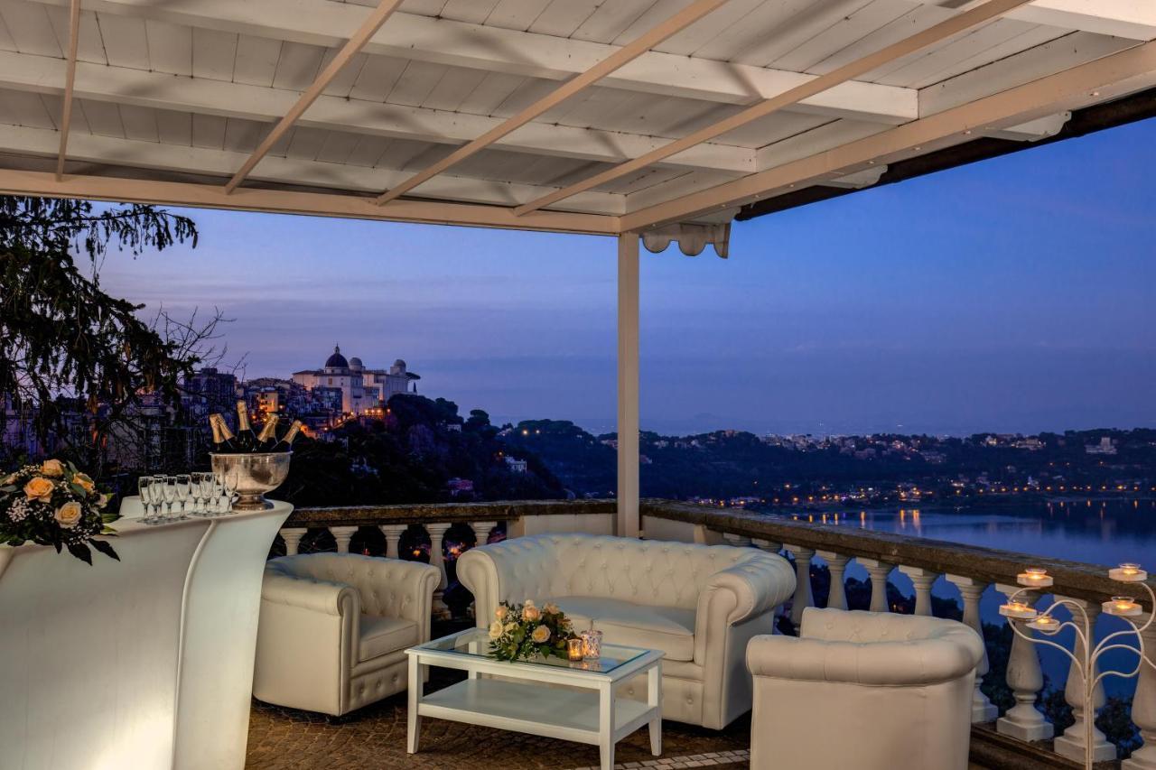 Hotel Castel Vecchio Castel Gandolfo Bagian luar foto