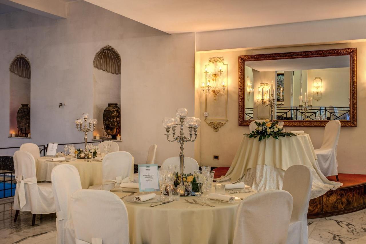 Hotel Castel Vecchio Castel Gandolfo Bagian luar foto