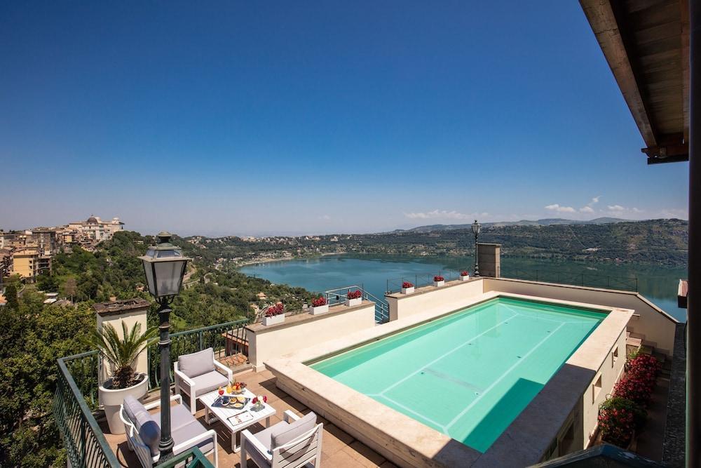 Hotel Castel Vecchio Castel Gandolfo Bagian luar foto